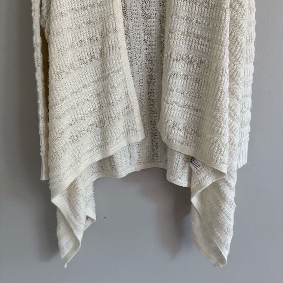 Xhilaration Women's Cream Cardigan Sweater - Picture 4 of 8